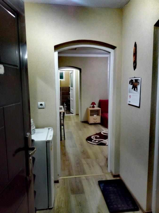 Kiraly Apartman Gheorgheni  Buitenkant foto