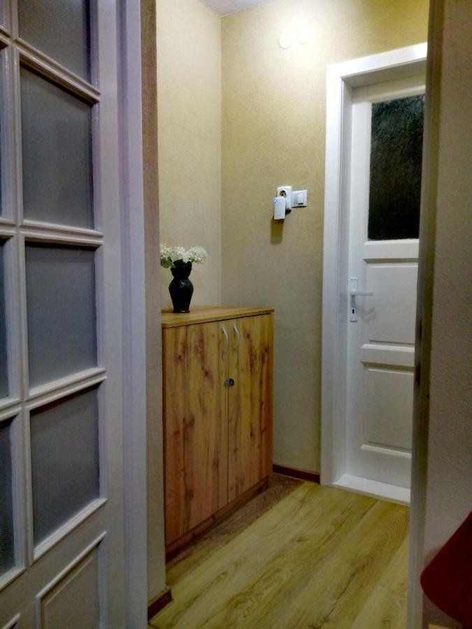 Kiraly Apartman Gheorgheni  Buitenkant foto